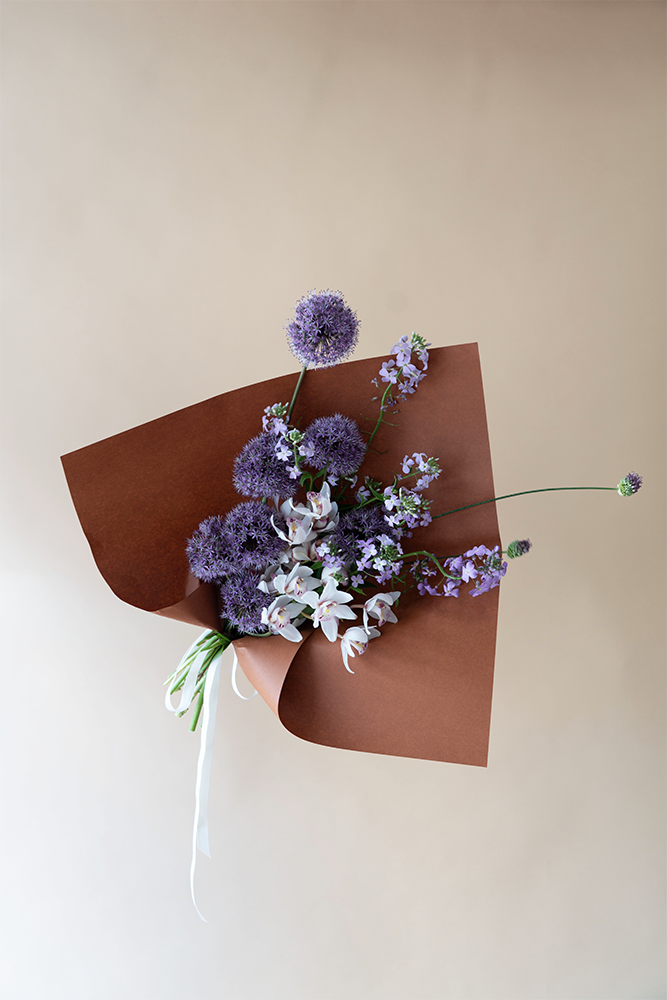 Vancouver Florist - Bouquet of flowers, thoughtful